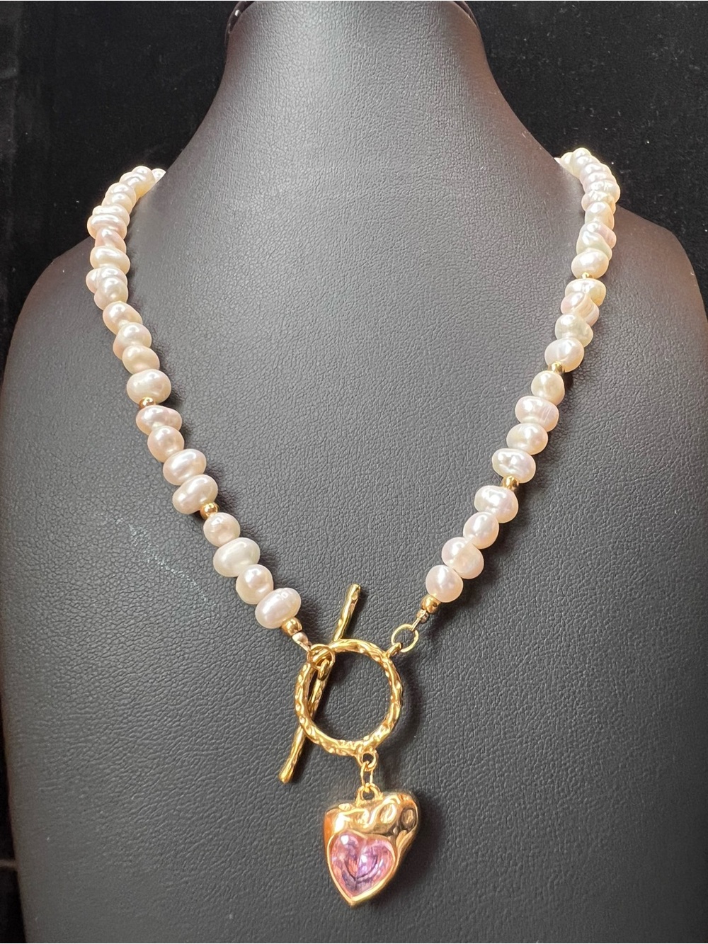 Freshwater Pearl Necklace with Gold Toggle & Pink Heart Charm NWOT
